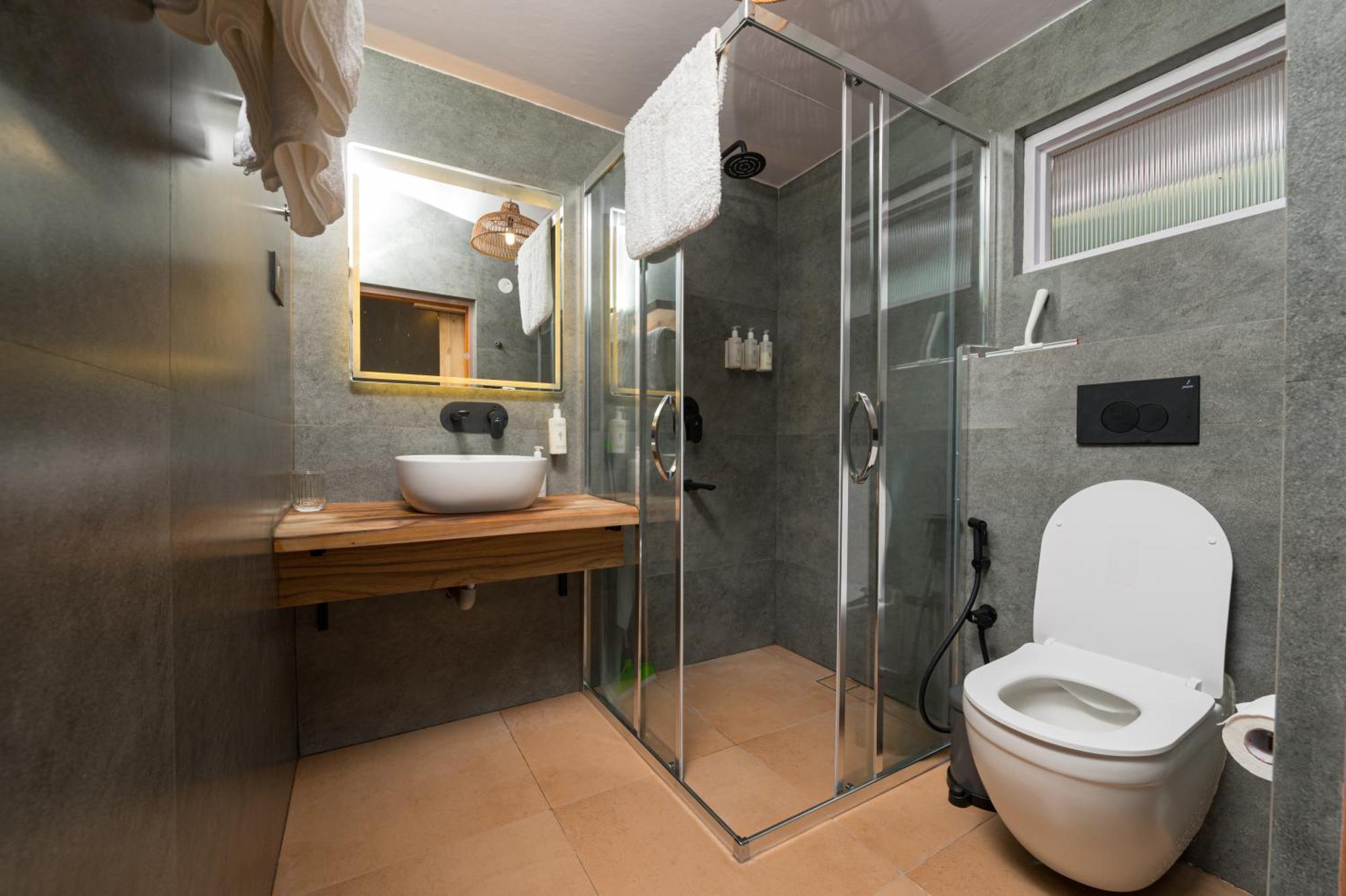 Cedar Hill Lodge - A Boutique Homestay Mashobra Exteriör bild